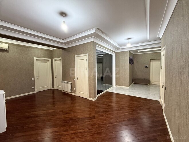 4 otaqlı yeni tikili - Şah İsmayıl Xətai m. - 172 m² (18)