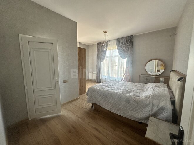 5 otaqlı həyət evi/bağ evi - Şüvəlan q. - 250 m² (13)
