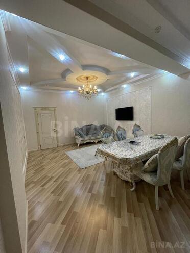3 otaqlı yeni tikili - 8 Noyabr m. - 150 m² (2)