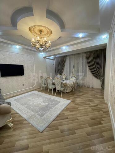 3 otaqlı yeni tikili - 8 Noyabr m. - 150 m² (1)