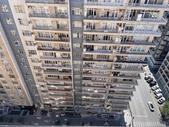 5-комн. новостройка - Насиминский  р. - 170.4 м² (24)