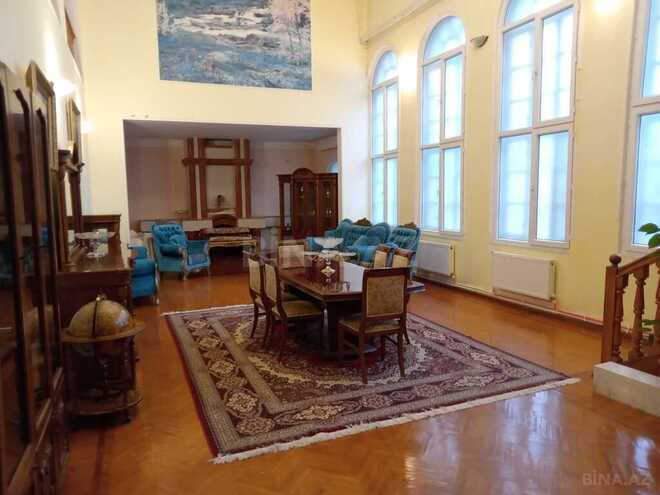7 otaqlı həyət evi/bağ evi - Xəzər r. - 375.1 m² (2)