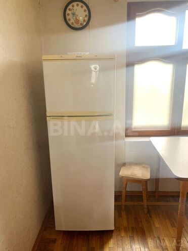 3 otaqlı köhnə tikili - Gənclik m. - 70 m² (10)