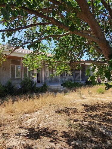 4 otaqlı həyət evi/bağ evi - Pirşağı q. - 162 m² (1)