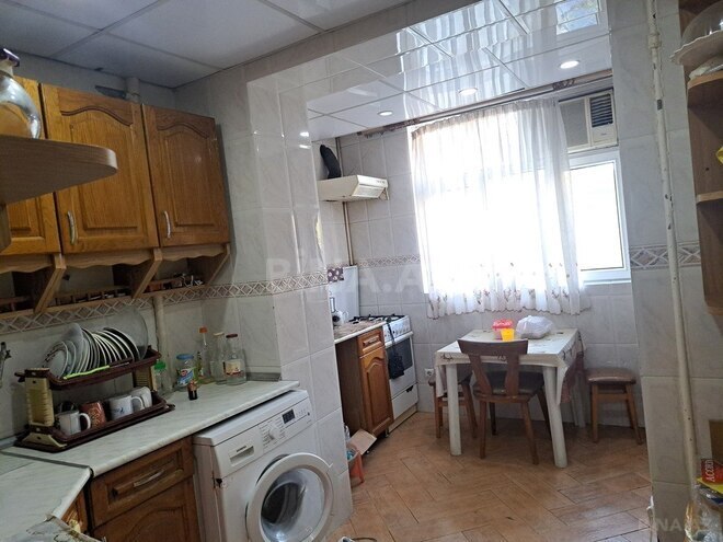 3 otaqlı köhnə tikili - İnşaatçılar m. - 70 m² (3)