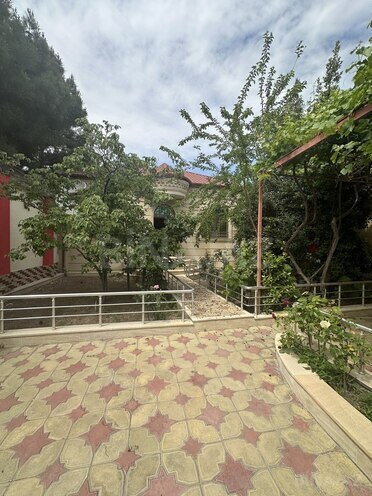 2 otaqlı həyət evi/bağ evi - Biləcəri q. - 80 m² (19)