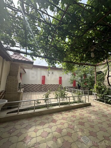 2 otaqlı həyət evi/bağ evi - Biləcəri q. - 80 m² (22)