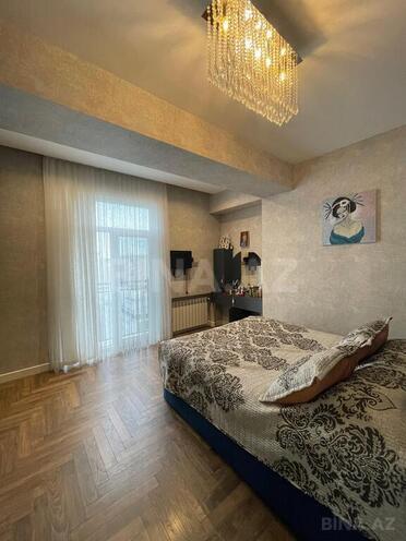 4 otaqlı yeni tikili - 8 Noyabr m. - 130 m² (7)