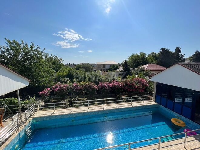 9 otaqlı həyət evi/bağ evi - Novxanı q. - 400 m² (2)