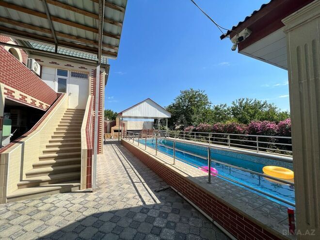 9 otaqlı həyət evi/bağ evi - Novxanı q. - 400 m² (5)