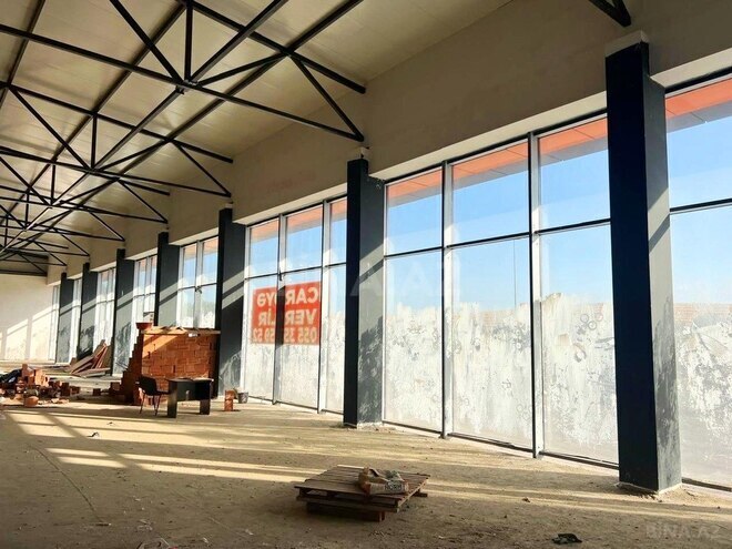 Obyekt - Saray q. - 2700 m² (19)