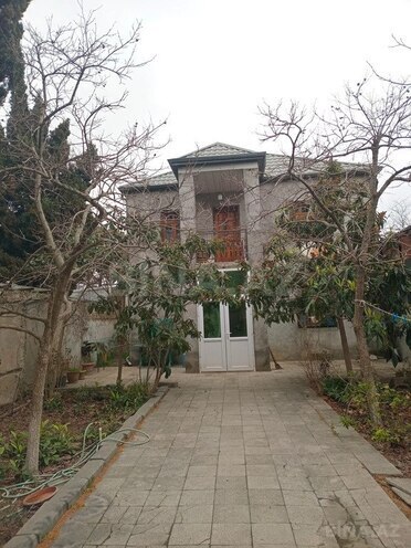 5 otaqlı həyət evi/bağ evi - Qaraçuxur q. - 160 m² (1)