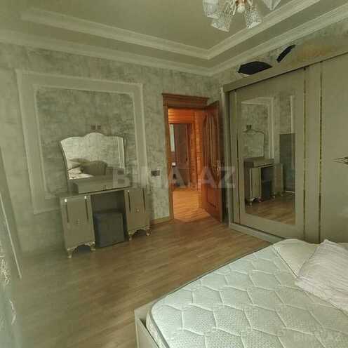 5 otaqlı həyət evi/bağ evi - Mərdəkan q. - 240 m² (13)