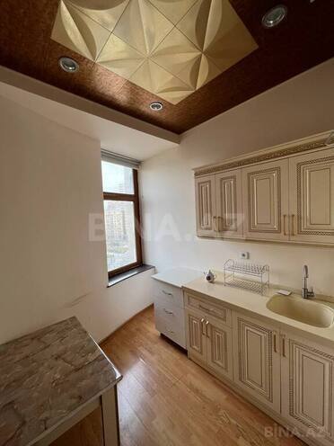 6 otaqlı ofis - Sahil m. - 250 m² (17)