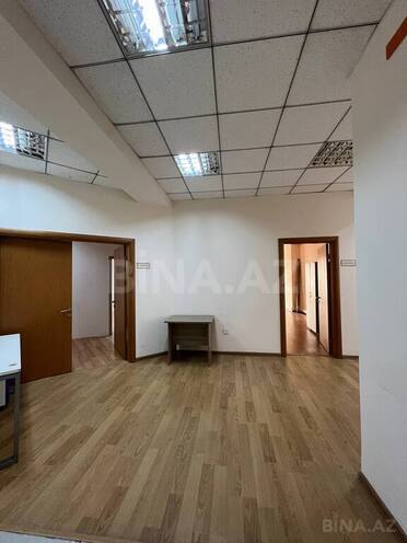 6 otaqlı ofis - Sahil m. - 250 m² (3)
