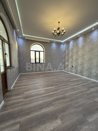 6 otaqlı həyət evi/bağ evi - Saray q. - 300 m² (18)