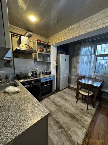 3 otaqlı köhnə tikili - Azadlıq Prospekti m. - 80 m² (17)