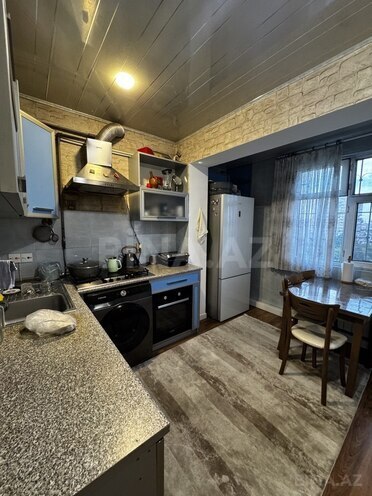 3 otaqlı köhnə tikili - Azadlıq Prospekti m. - 80 m² (19)