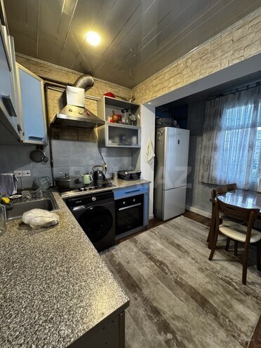 3 otaqlı köhnə tikili - Azadlıq Prospekti m. - 80 m² (15)