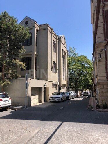 6 otaqlı həyət evi/bağ evi - Elmlər Akademiyası m. - 402.8 m² (20)