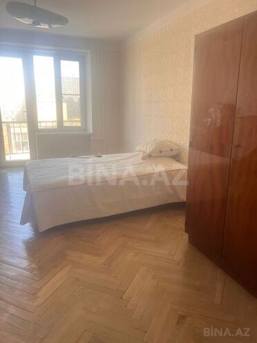3 otaqlı köhnə tikili - İnşaatçılar m. - 63 m² (9)