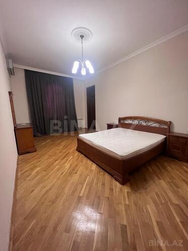 Сдаётся 10-комн. дом/дача 500 м², пос. Бадамдар, photo 23 from 32