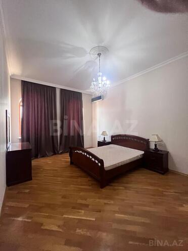 Сдаётся 10-комн. дом/дача 500 м², пос. Бадамдар, photo 9 from 32