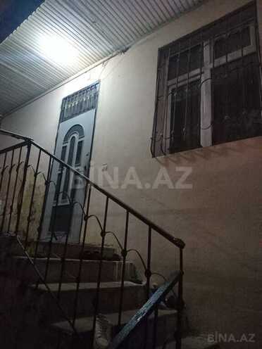4 otaqlı həyət evi/bağ evi - Əmircan q. - 150 m² (1)