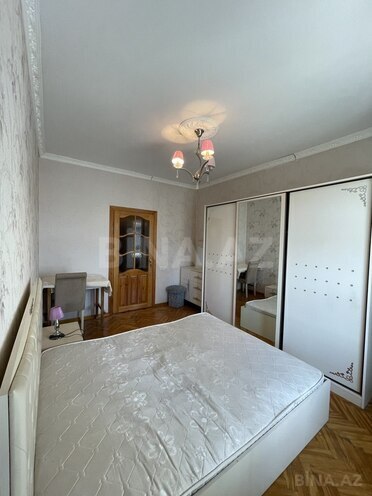 3 otaqlı köhnə tikili - 9-cu mikrorayon q. - 85 m² (5)