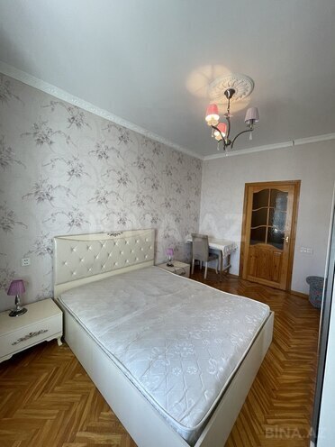 3 otaqlı köhnə tikili - 9-cu mikrorayon q. - 85 m² (6)
