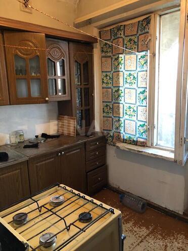 2 otaqlı köhnə tikili - 8-ci mikrorayon q. - 55 m² (3)
