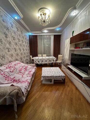 3 otaqlı köhnə tikili - Bakıxanov q. - 85 m² (1)