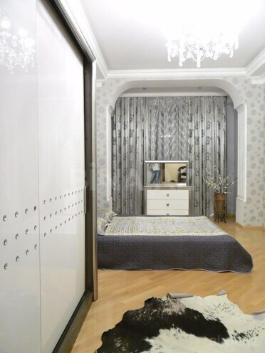 3 otaqlı yeni tikili - Yasamal r. - 140 m² (7)