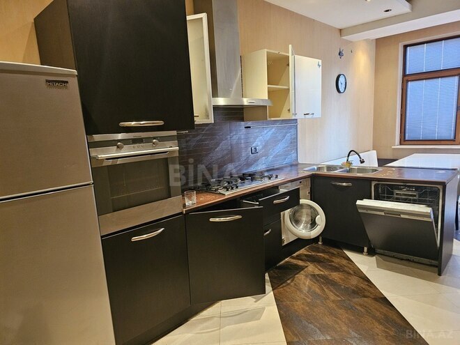 4 otaqlı yeni tikili - 28 May m. - 250 m² (1)