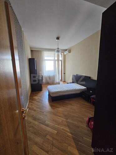 4 otaqlı yeni tikili - 28 May m. - 250 m² (4)