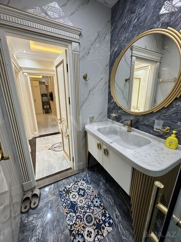 3 otaqlı yeni tikili - 8 Noyabr m. - 148 m² (14)