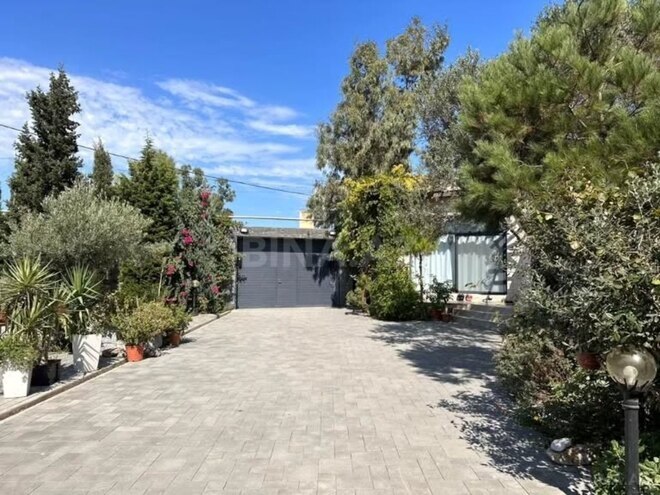 5 otaqlı həyət evi/bağ evi - Şüvəlan q. - 250 m² (9)