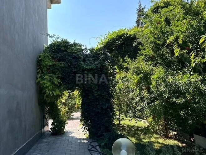 5 otaqlı həyət evi/bağ evi - Şüvəlan q. - 250 m² (10)
