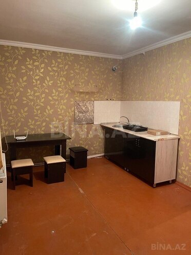 2 otaqlı köhnə tikili - İnşaatçılar m. - 40 m² (1)