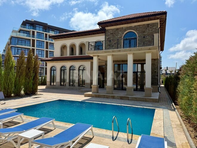 8 otaqlı həyət evi/bağ evi - Nardaran q. - 600 m² (1)
