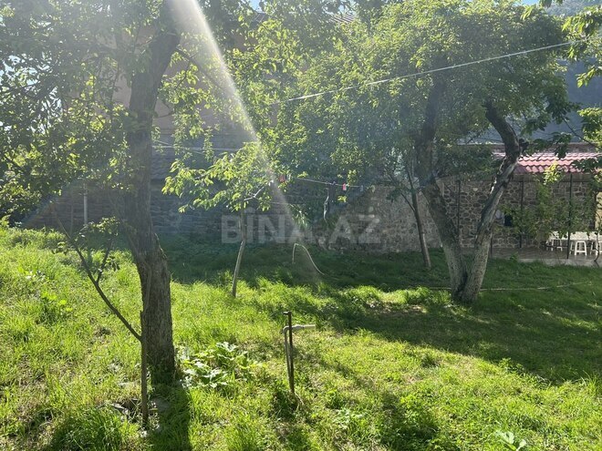 3 otaqlı həyət evi/bağ evi - Qax - 100 m² (28)