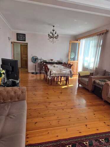 5 otaqlı köhnə tikili - 8-ci mikrorayon q. - 120 m² (3)