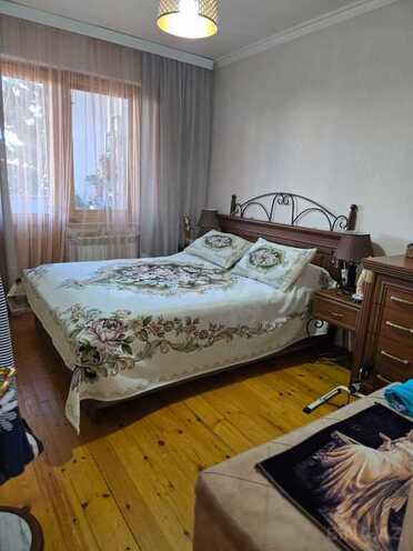 5 otaqlı köhnə tikili - 8-ci mikrorayon q. - 120 m² (17)