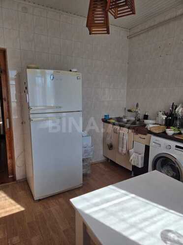 5 otaqlı köhnə tikili - 8-ci mikrorayon q. - 120 m² (25)