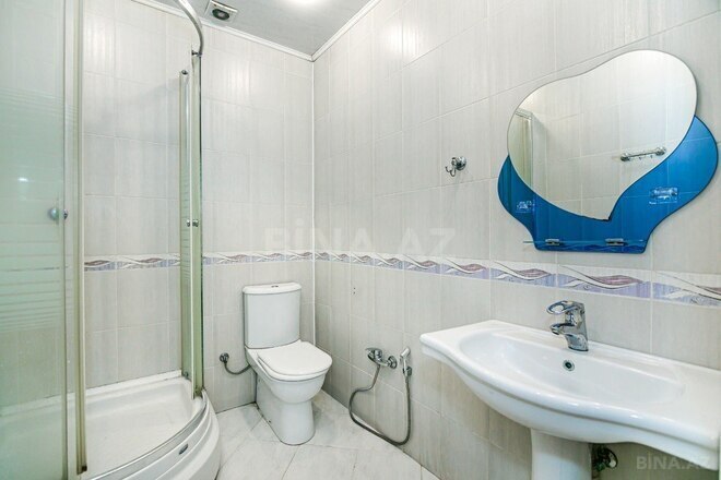 İcarəyə verilir 3 otaqlı yeni tikili 175 m², 28 May m., photo 22 from 32