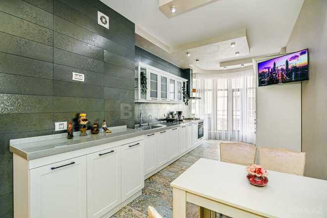 3 otaqlı yeni tikili - Şah İsmayıl Xətai m. - 160 m² (4)