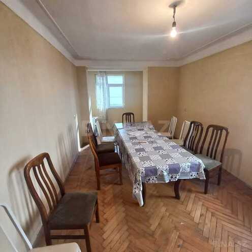 3-комн. новостройка - м. 8 ноября - 65 м² (1)