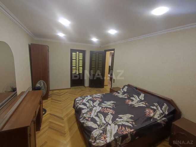 3-комн. вторичка - м. Иншаатчылар - 70 м² (4)