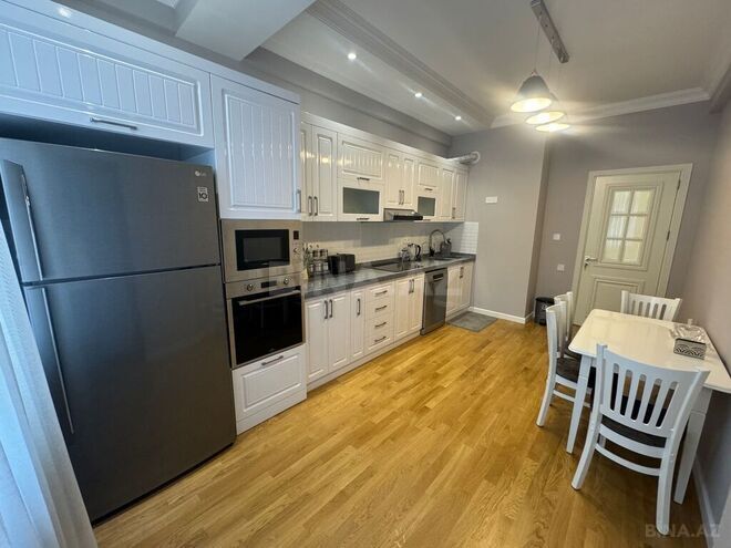 3 otaqlı yeni tikili - Şah İsmayıl Xətai m. - 130 m² (10)