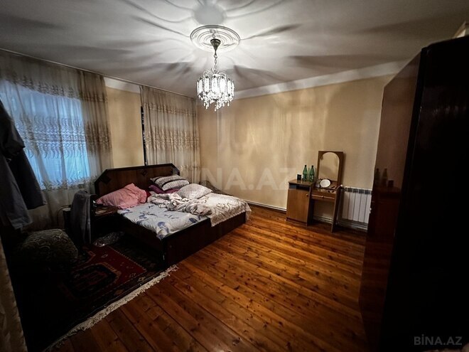 5 otaqlı həyət evi/bağ evi - Novxanı q. - 161 m² (9)